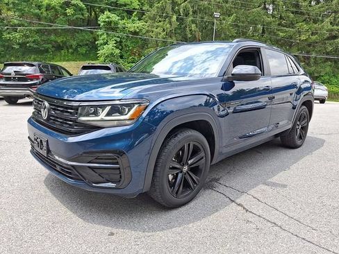 Used 2023 Volkswagen Atlas Cross Sport SEL R-Line AWD/4WD image 4