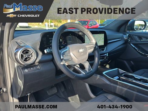 Certified 2025 Chevrolet Equinox LT AWD/4WD image 14
