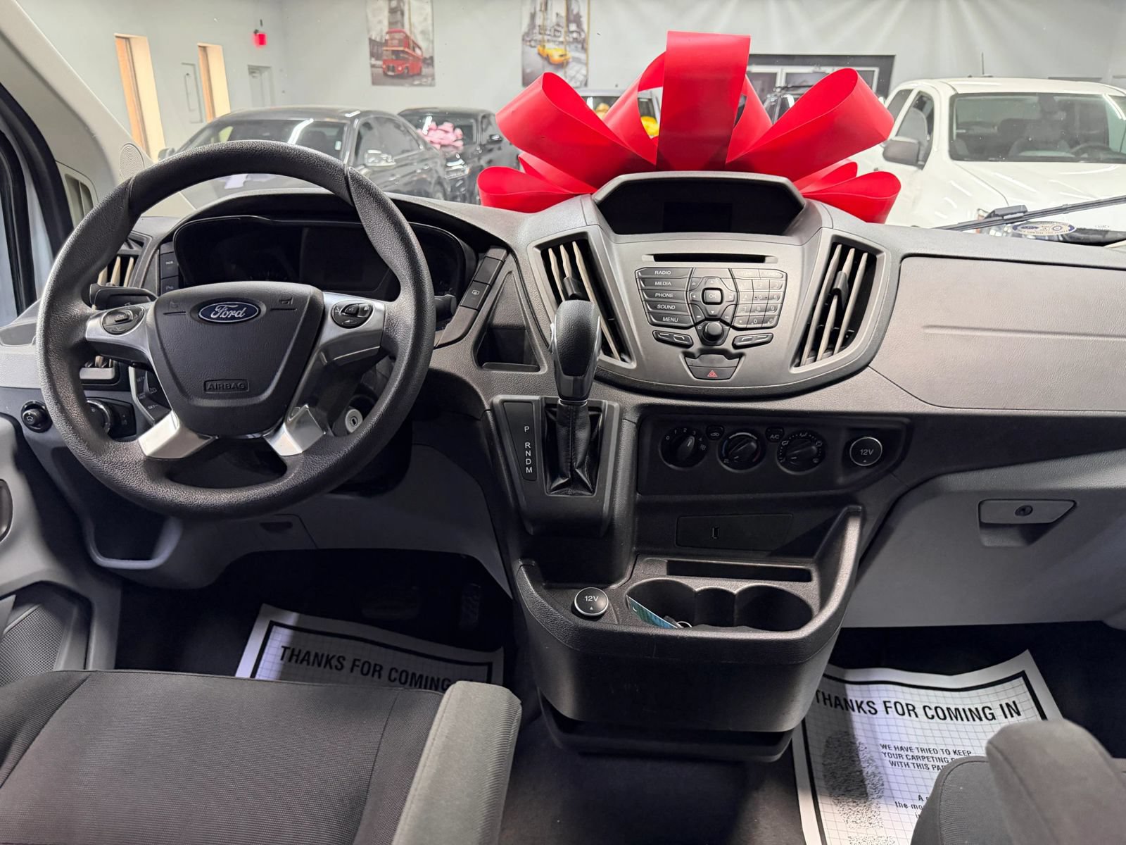 Used 2017 Ford Transit 150 XL RWD image 27