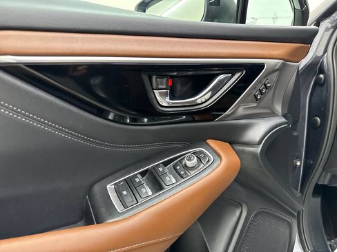 Certified 2023 Subaru Outback Touring AWD/4WD image 11