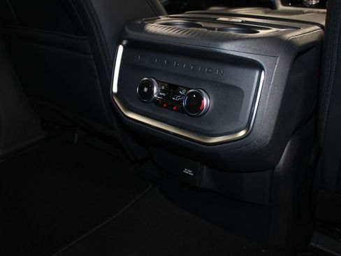 New 2025 Ford Expedition Platinum w/ Stealth Performance Package image 34