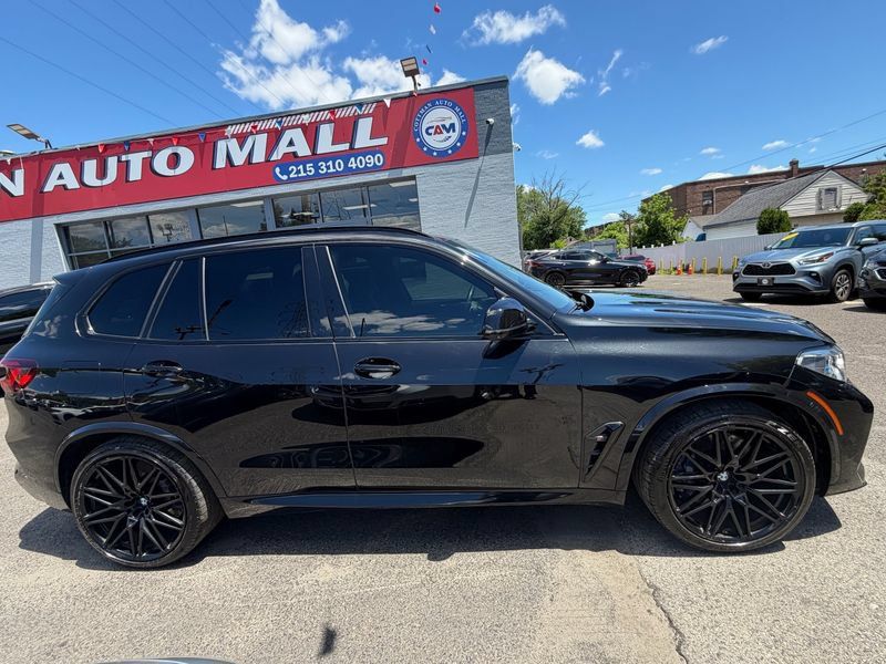 Used 2021 BMW X5 M Competition w/ Premium Package AWD/4WD image 3