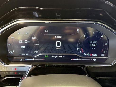 Used 2024 GMC Sierra 1500 Elevation image 30