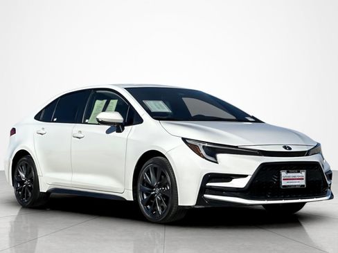 Certified 2024 Toyota Corolla SE image 7