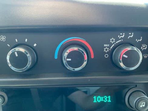 New 2025 Chevrolet Express 3500 w/ Power Convenience Package RWD image 4