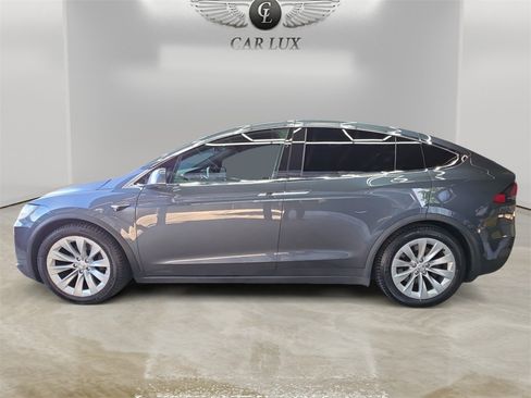Used 2017 Tesla Model X 100D image 2
