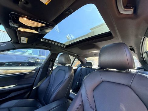 Used 2018 BMW 530i image 26