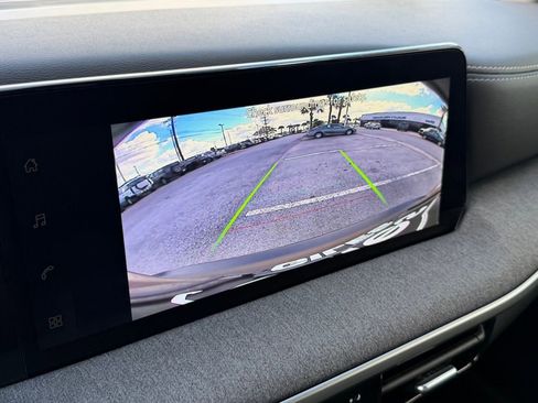 Used 2026 Nissan Kicks SV image 20