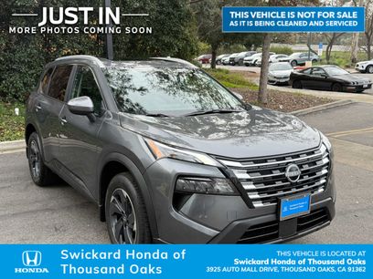 Used 2025 Nissan Rogue SV w/ SV Premium Package