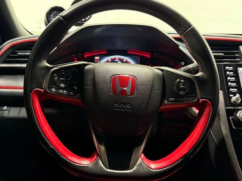 Used 2019 Honda Civic Type R image 16