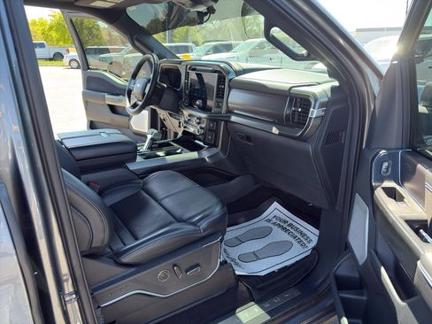 Used 2024 Ford F150 Platinum w/ Equipment Group 702A High AWD/4WD image 31