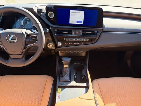 New 2025 Lexus ES 350 w/ Premium Package image 19