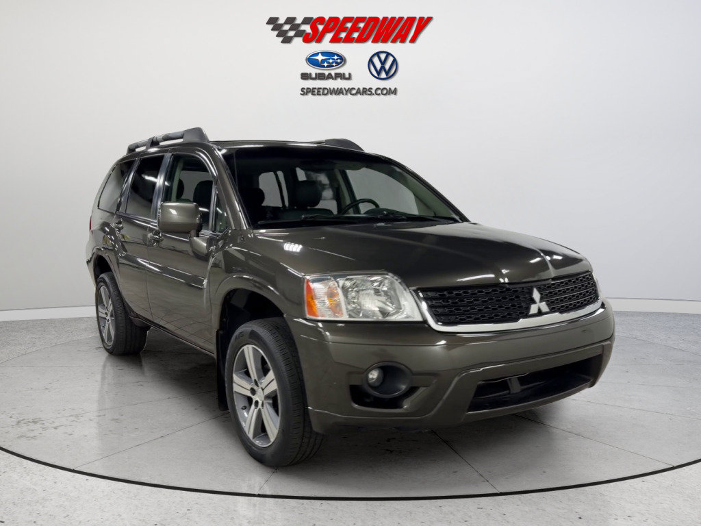 Used 2010 Mitsubishi Endeavor SE AWD/4WD image 2