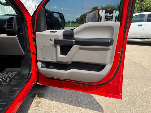 Used 2019 Ford F150 XL w/ Equipment Group 101A Mid AWD/4WD image 8