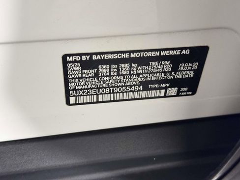 Used 2026 BMW X5 xDrive40i w/ Premium Package image 16