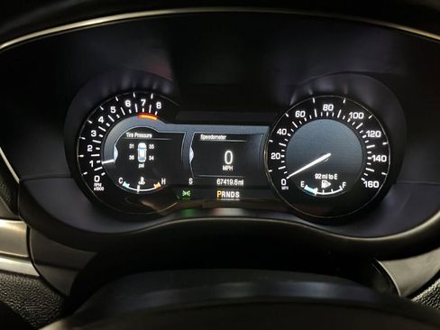 Used 2019 Lincoln MKC Premiere image 18