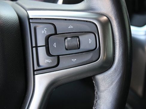 Used 2021 Chevrolet Silverado 1500 LT Trail Boss w/ Convenience Package II image 13