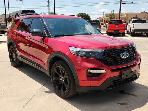 Used 2020 Ford Explorer ST w/ ST Street Pack AWD/4WD image 4