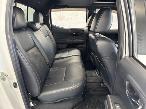 Used 2019 Toyota Tacoma TRD Pro AWD/4WD image 45