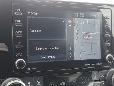 Used 2021 Toyota Highlander XLE AWD/4WD image 24