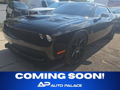 Used 2017 Dodge Challenger R/T Scat Pack w/ Leather Interior Group