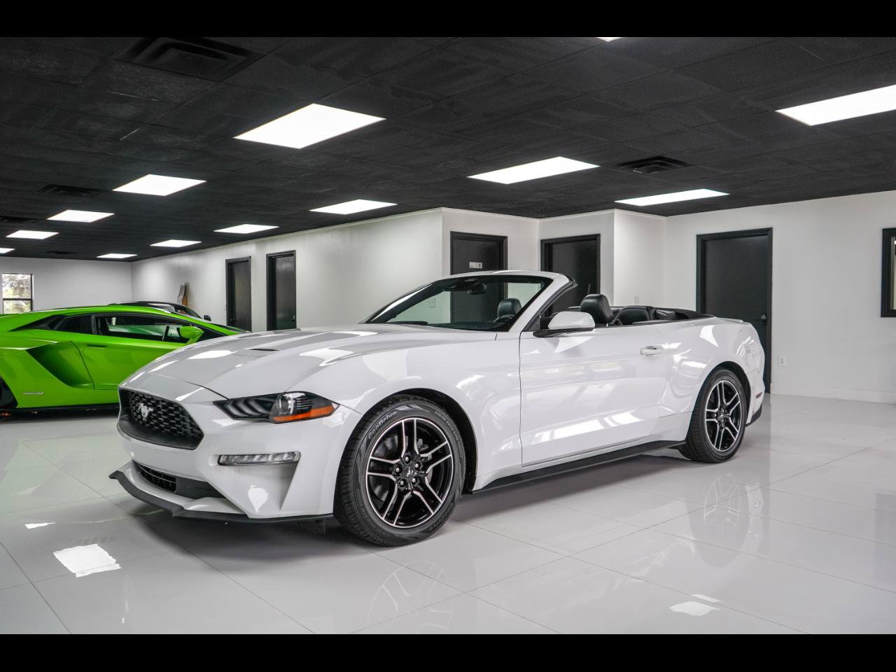 Used 2023 Ford Mustang Premium RWD image 1