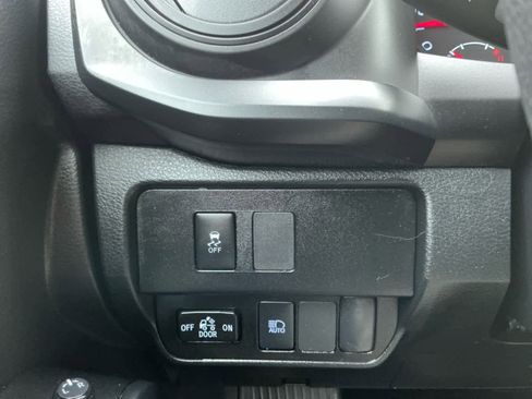 Used 2023 Toyota Tacoma SR image 19
