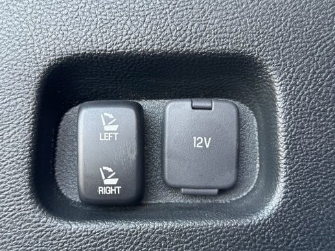 Used 2022 Ford Edge SEL w/ Convenience Package image 28