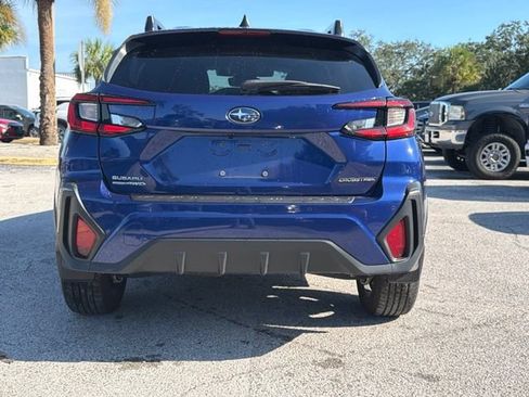 Used 2024 Subaru Crosstrek 2.5i Limited w/ Popular Package #4A AWD/4WD image 3