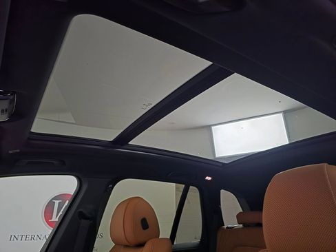 Used 2024 BMW X5 xDrive40i w/ Parking Assistance Package AWD/4WD image 20
