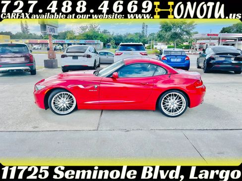 Used 2010 BMW Z4 sDrive35i image 14