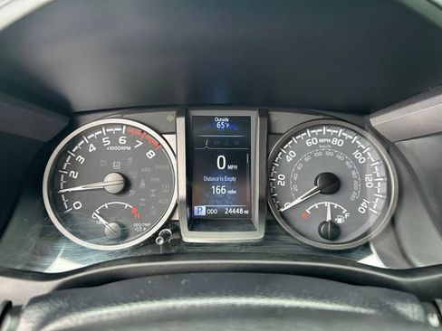 Used 2023 Toyota Tacoma TRD Off-Road w/ Black Out Package (TMS) AWD/4WD image 24