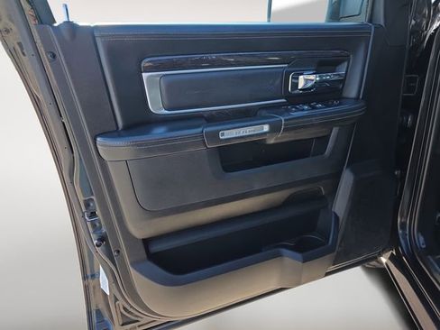 Used 2017 RAM 1500 Limited image 16