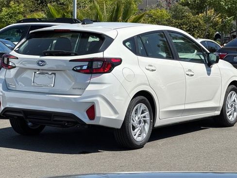 New 2025 Subaru Impreza 2.0i image 4