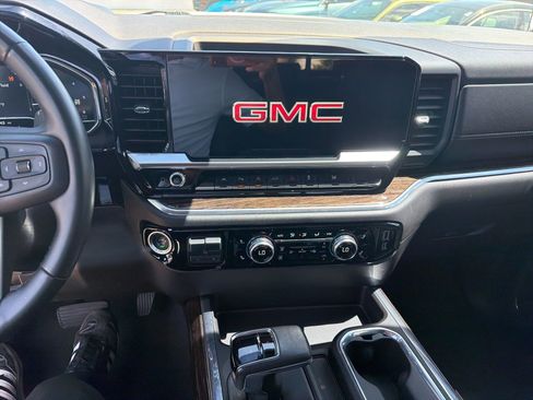 Used 2023 GMC Sierra 1500 Elevation w/ Elevation Premium Package AWD/4WD image 35