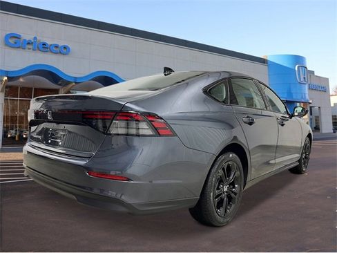 New 2025 Honda Accord SE image 6