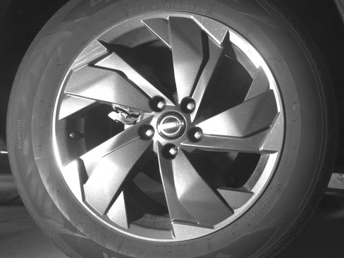 Used 2025 Nissan Rogue SV AWD/4WD image 15