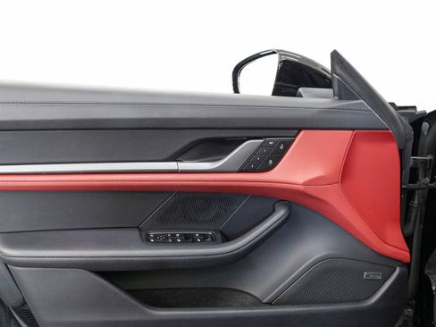 Certified 2024 Porsche Taycan GTS AWD/4WD image 27
