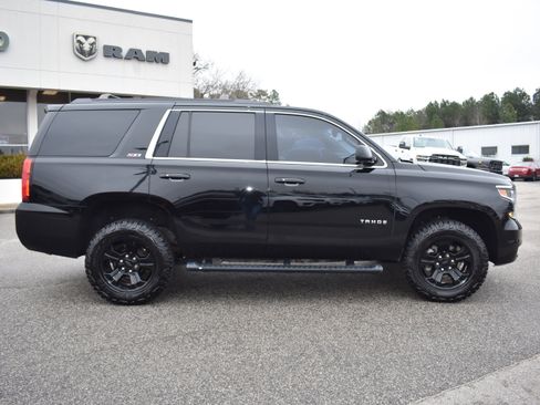 Used 2019 Chevrolet Tahoe LT image 10