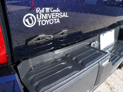 Used 2025 Toyota Tundra SR5 AWD/4WD image 15