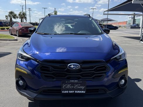 Used 2025 Subaru Crosstrek 2.5i Sport w/ Crosstrek Mirror Package AWD/4WD image 2