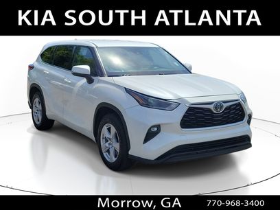 Used 2021 Toyota Highlander LE