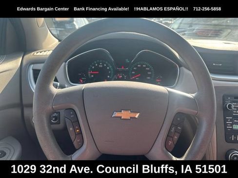 Used 2016 Chevrolet Traverse LS FWD image 16