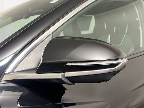 Used 2022 Hyundai Tucson Limited w/ Cargo Package AWD/4WD image 12