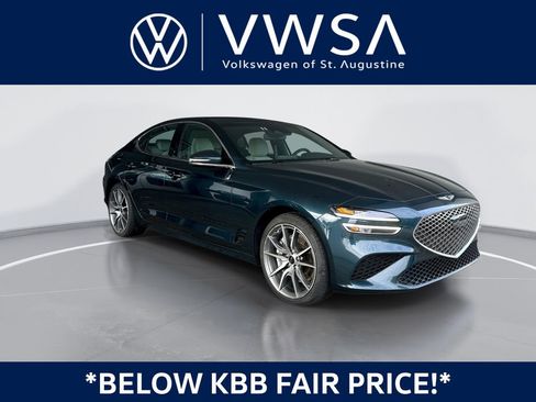Used 2024 Genesis G70 2.5T image 1