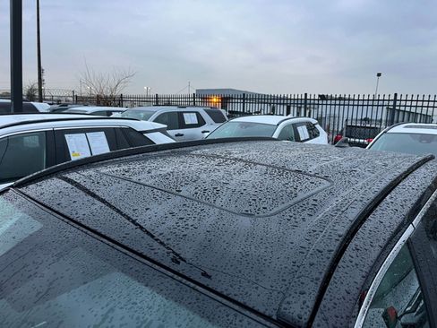 Used 2025 Toyota RAV4 XLE image 29