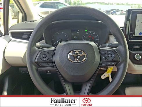 Certified 2024 Toyota Corolla LE AWD/4WD image 18