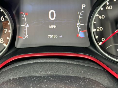 Used 2021 Jeep Compass Trailhawk AWD/4WD image 8