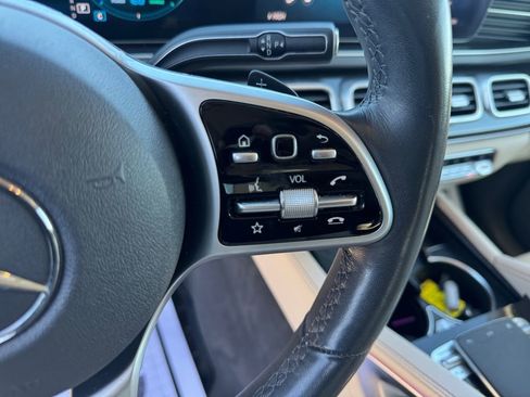 Certified 2020 Mercedes-Benz GLS 450 4MATIC image 19