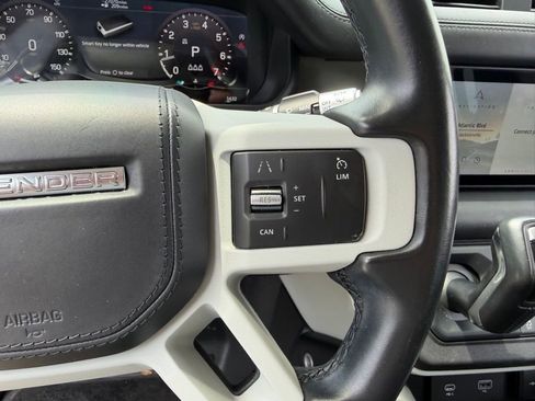 Used 2020 Land Rover Defender 110 S image 27